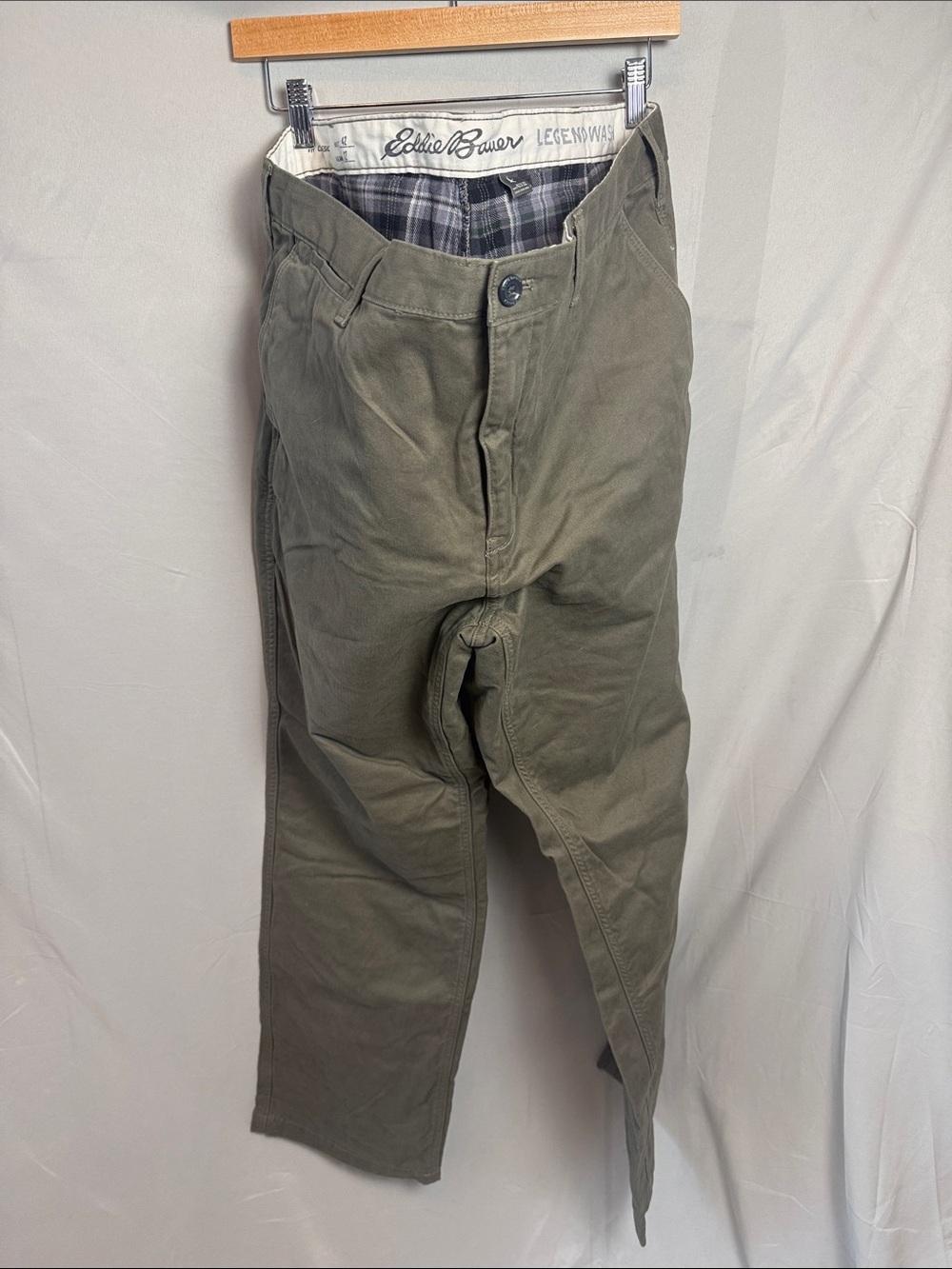 Eddie Bauer Olive Green Men's Chino Pants with Plaid Waist